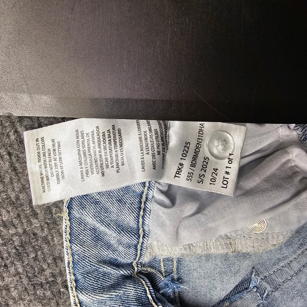 Joe's Jeans Molly 1409 Girls Size 16 Light Wash Distressed Split Hem Flare Jeans - Picture 7 of 11